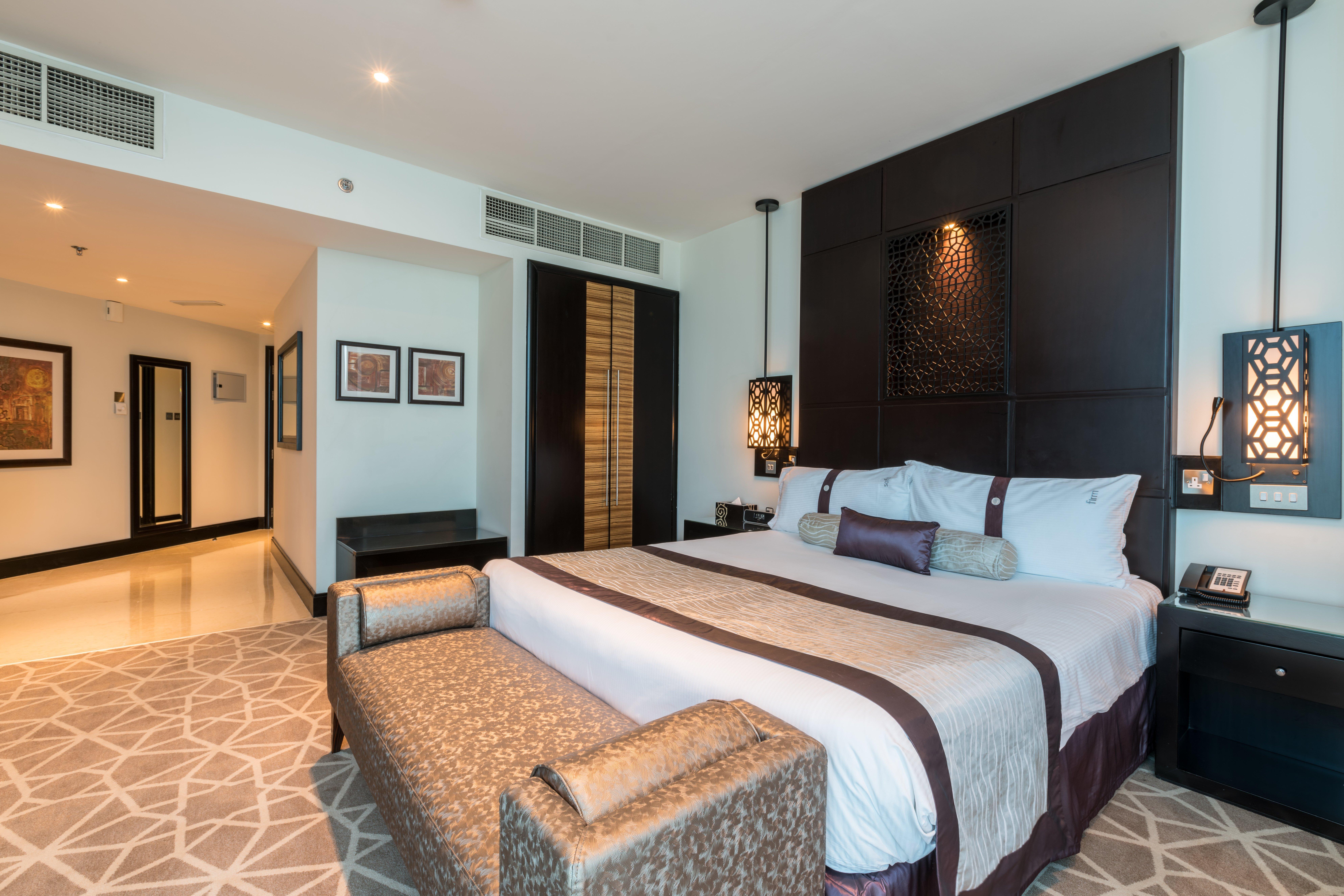 Al Barsha By Ihg Hotel 4*