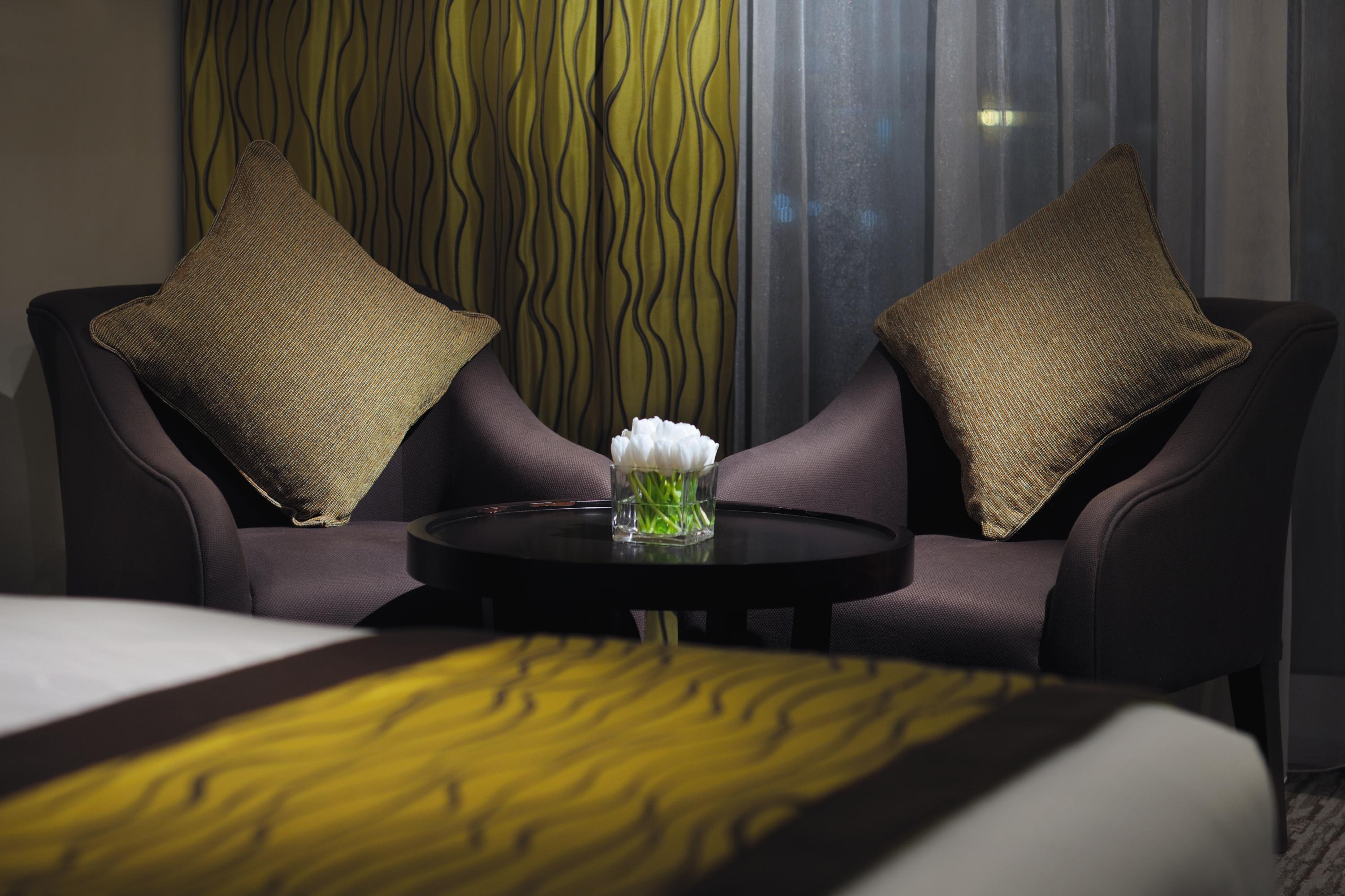 Moevenpick Jumeirah Lakes Towers 5* Dubai