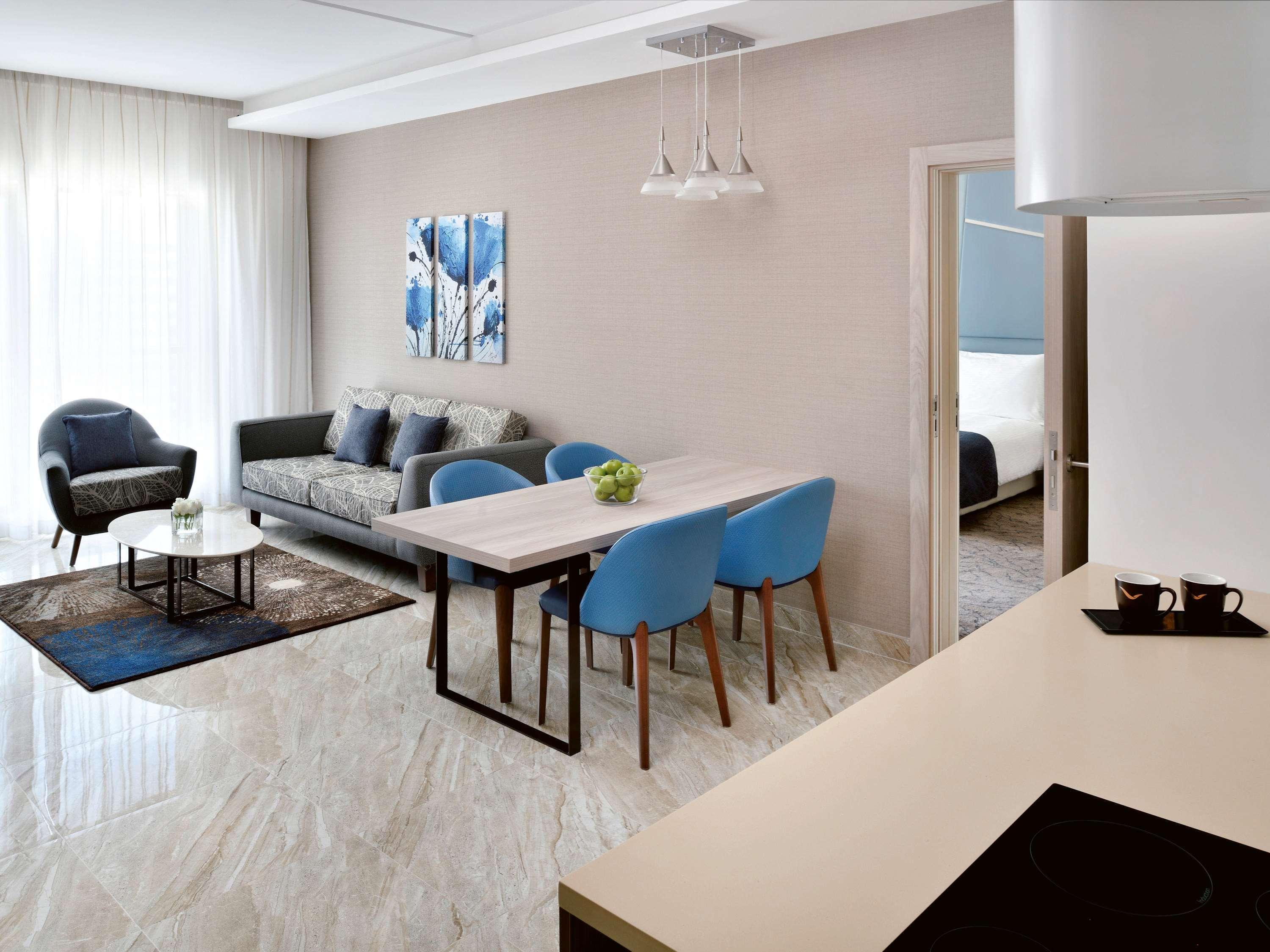 Moevenpick Downtown Apartahotel Dubái