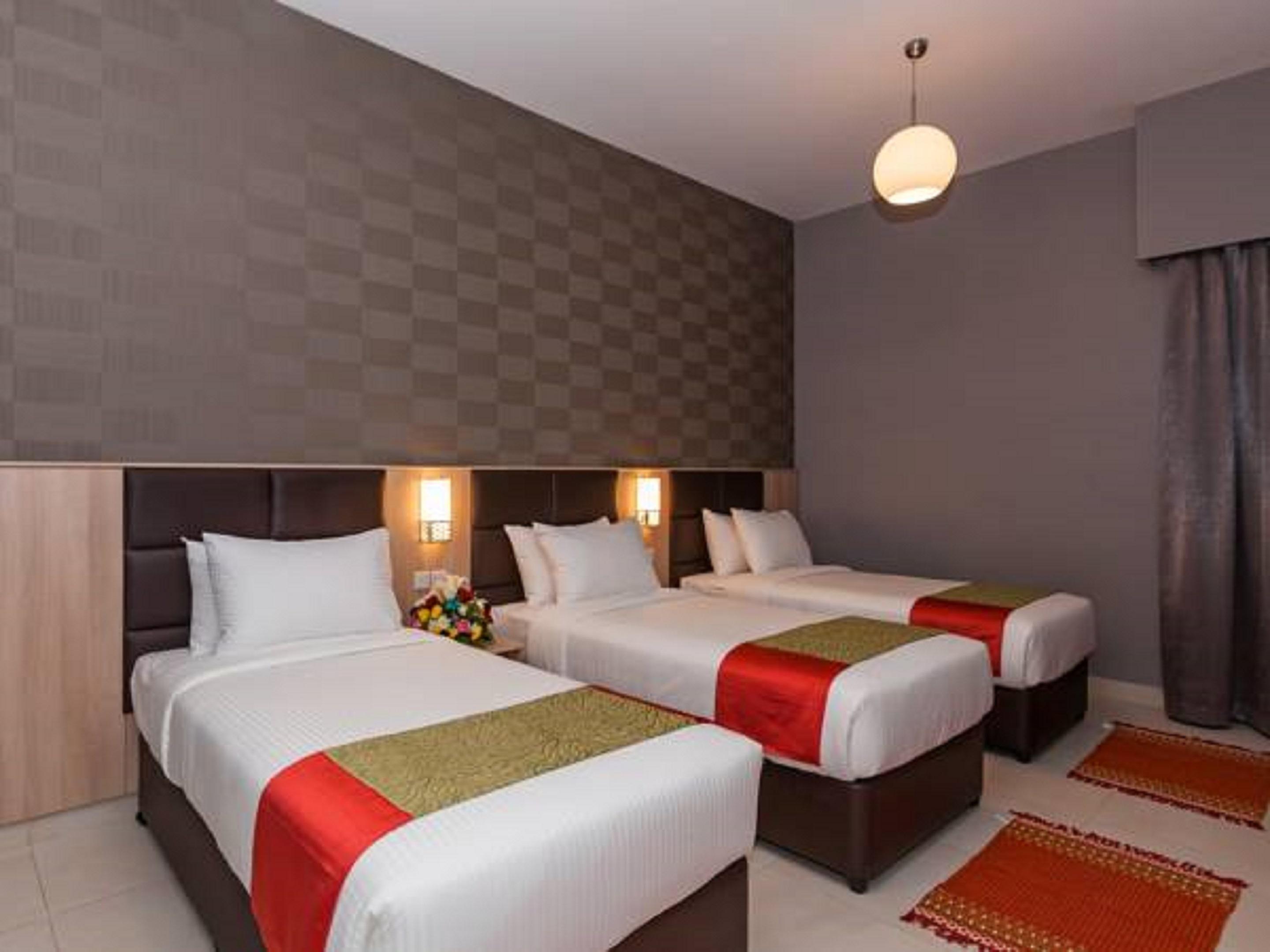 Florida Square Hotel 2*