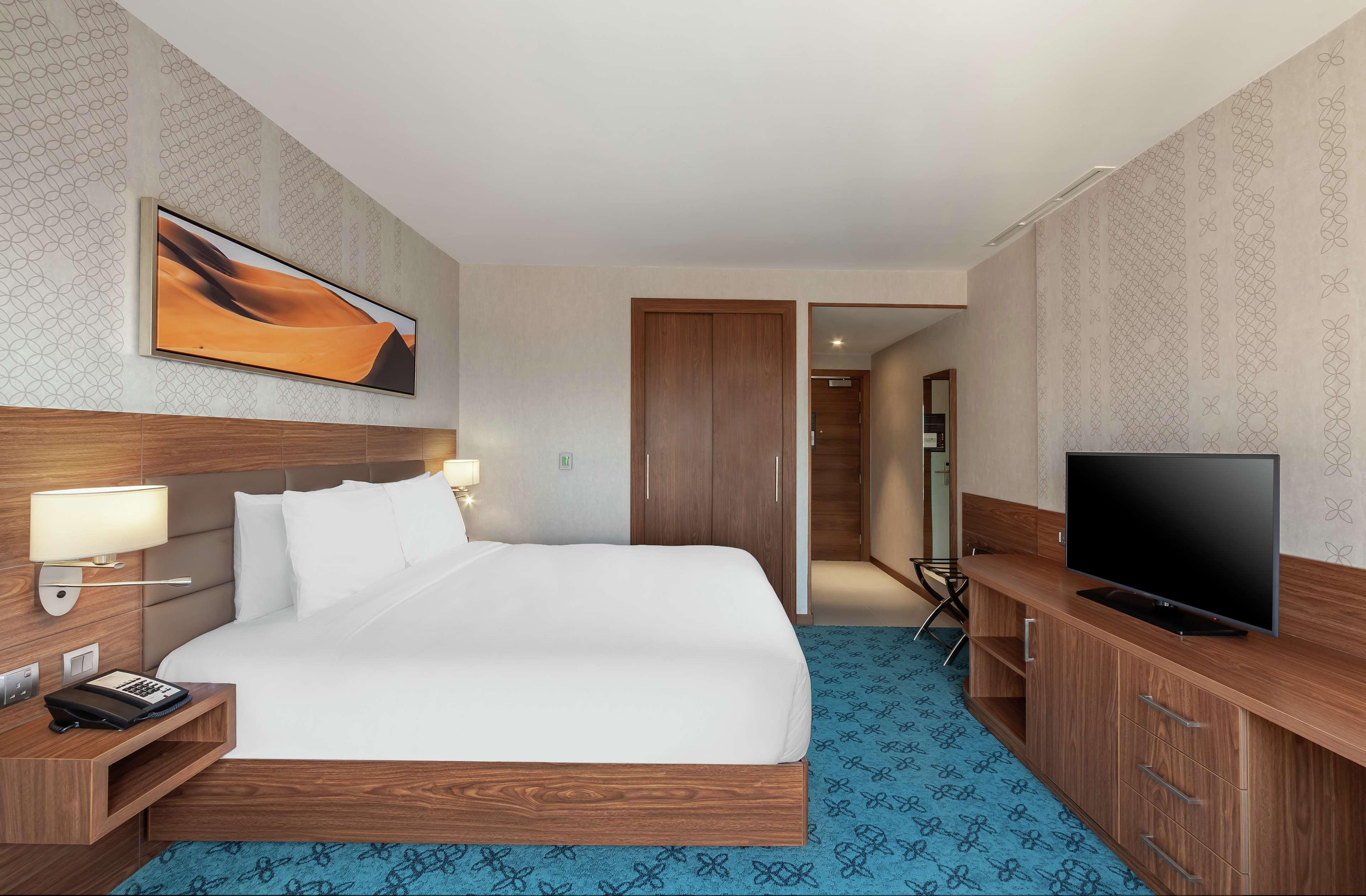 Hotel Doubletree By Hilton Al Jadaf 4*