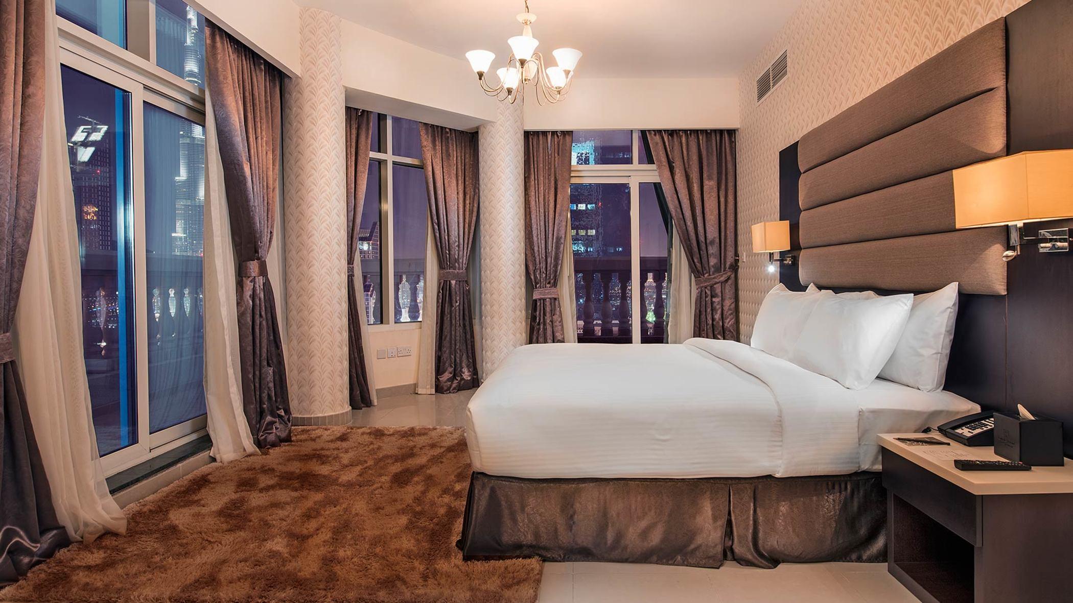 Emirates Grand Apartahotel