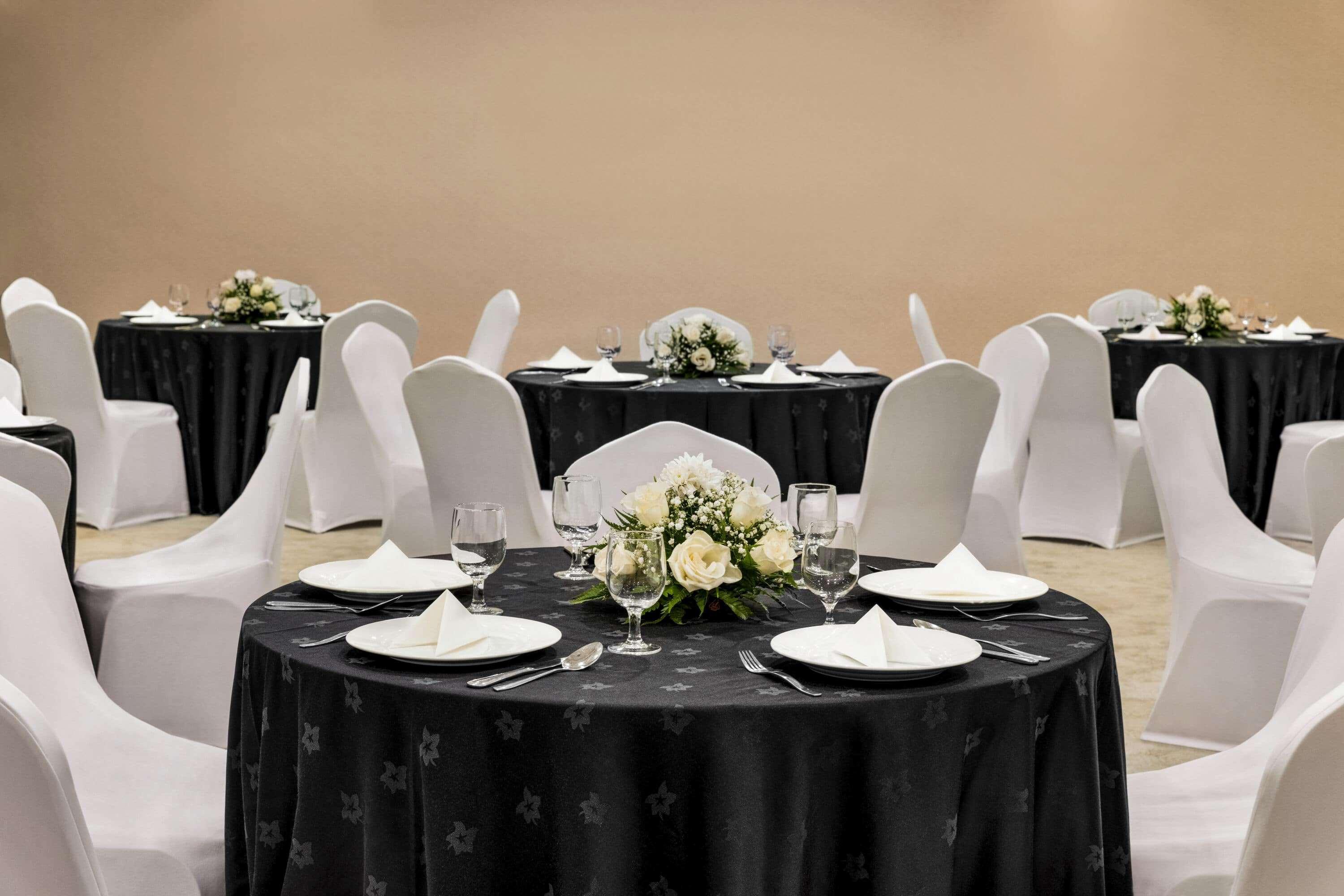 Hotell Ramada By Wyndham Deira 4*