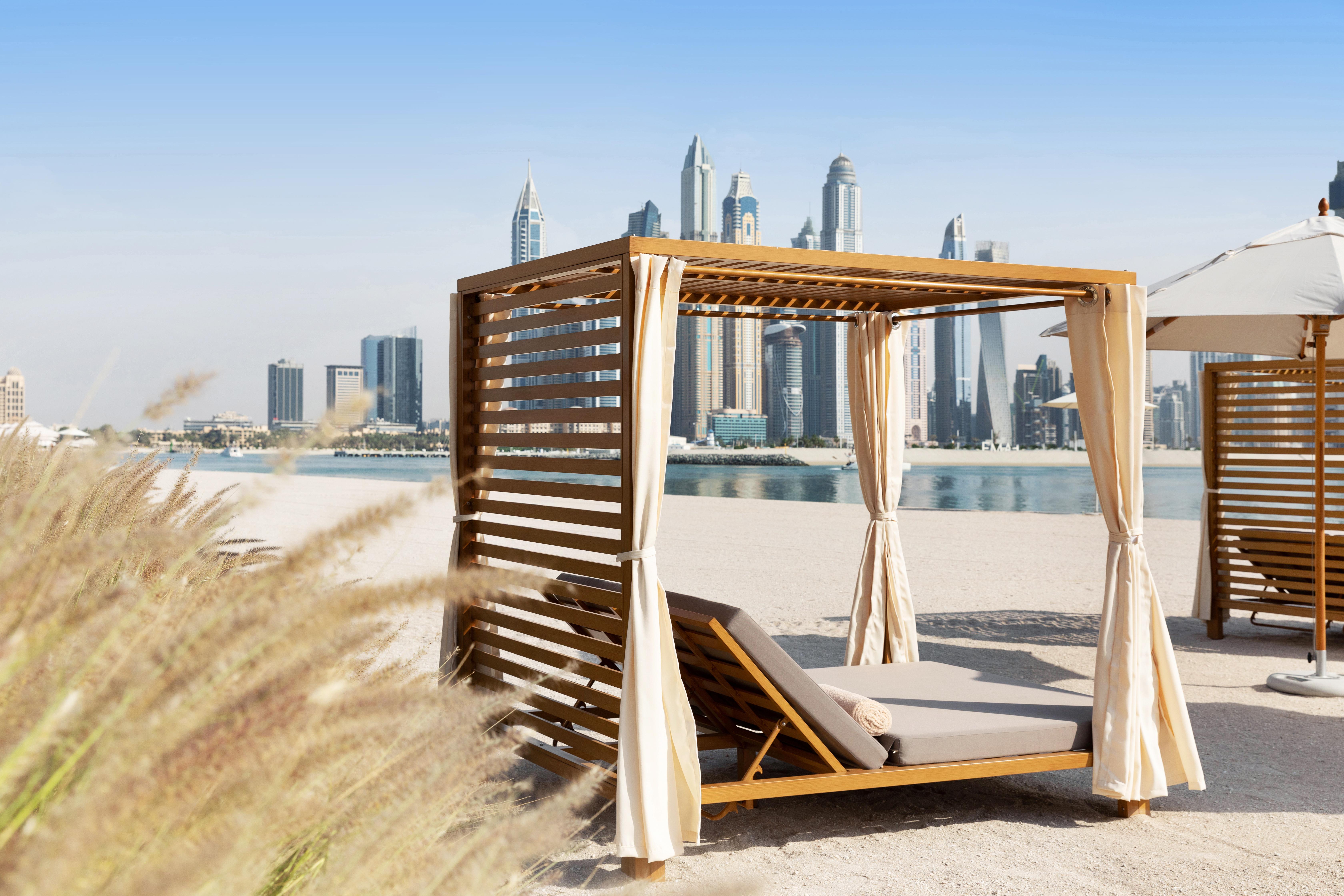 Adagio Premium The Palm Apartahotel