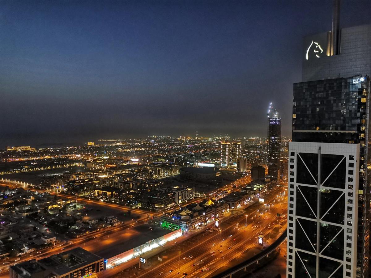 Vacay Lettings Lux In Paramount Tower * Dubaï