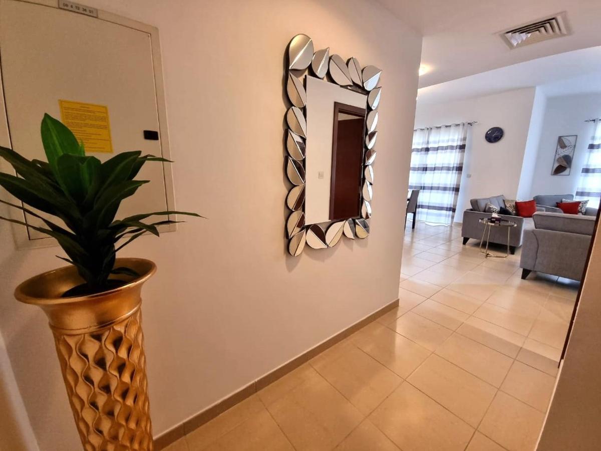 Apartament Jbr Full Sea View, 3601,2 Bhk *