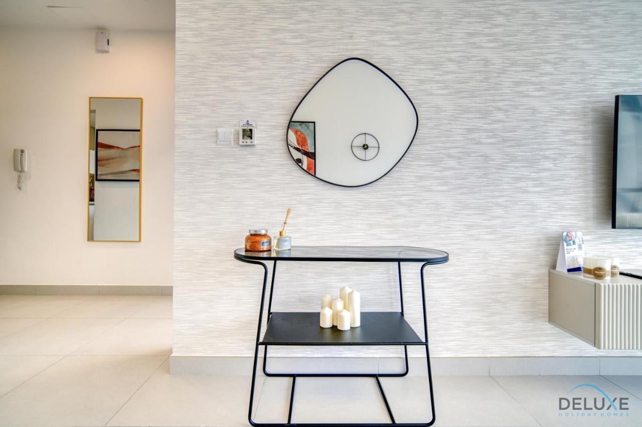 Appartement Of The Week Stylish 1br With Partial Burj Views By Deluxe Homes *