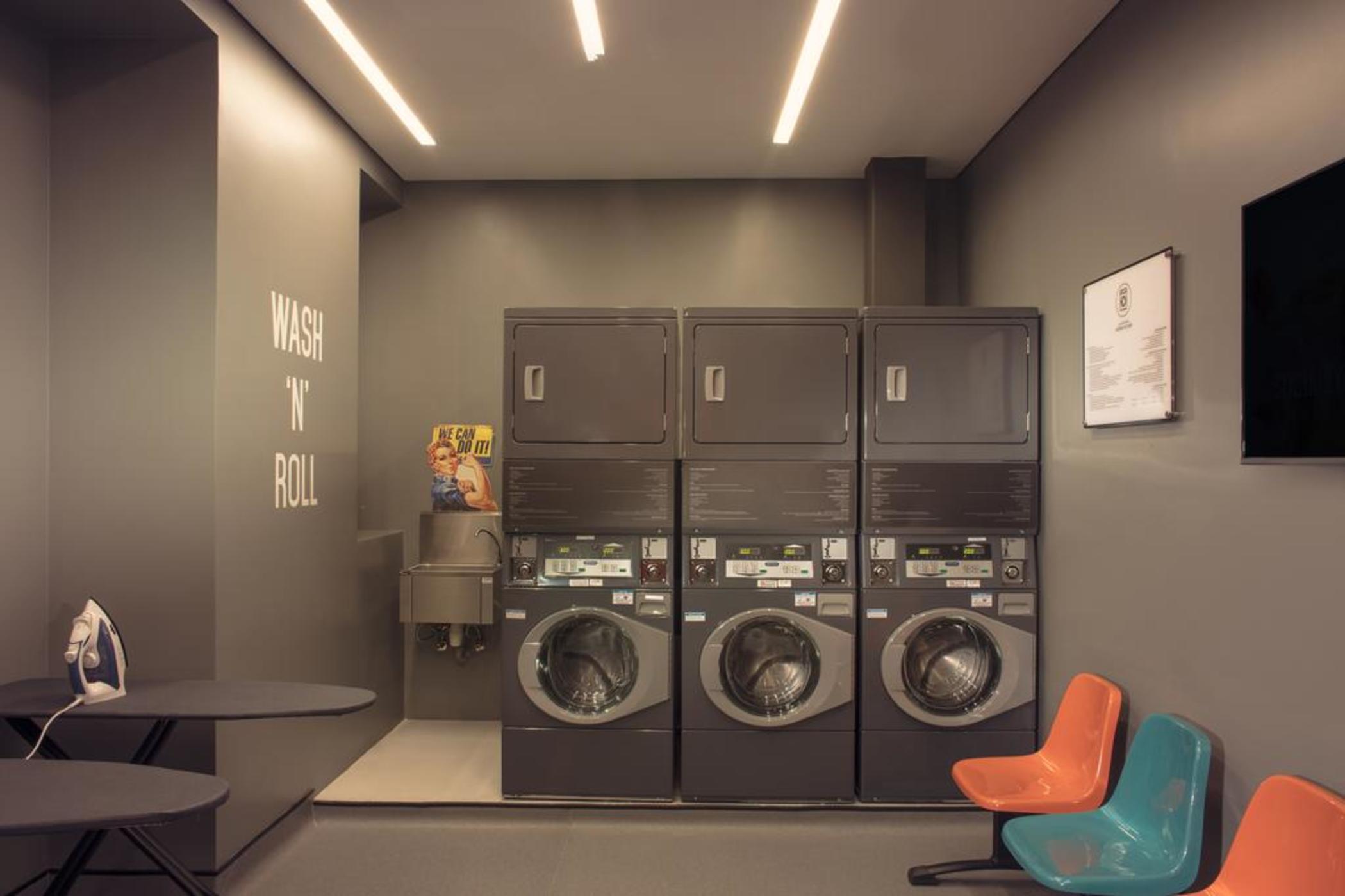 Rove Trade Centre 3*