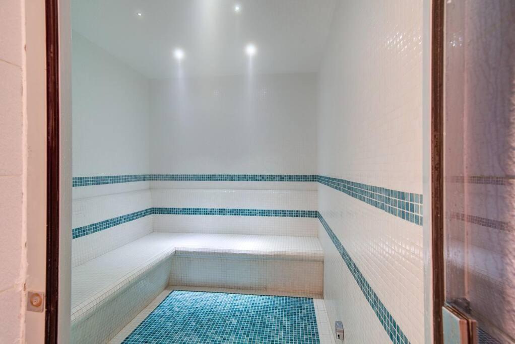 Lovely In Business Bay Apartamento *