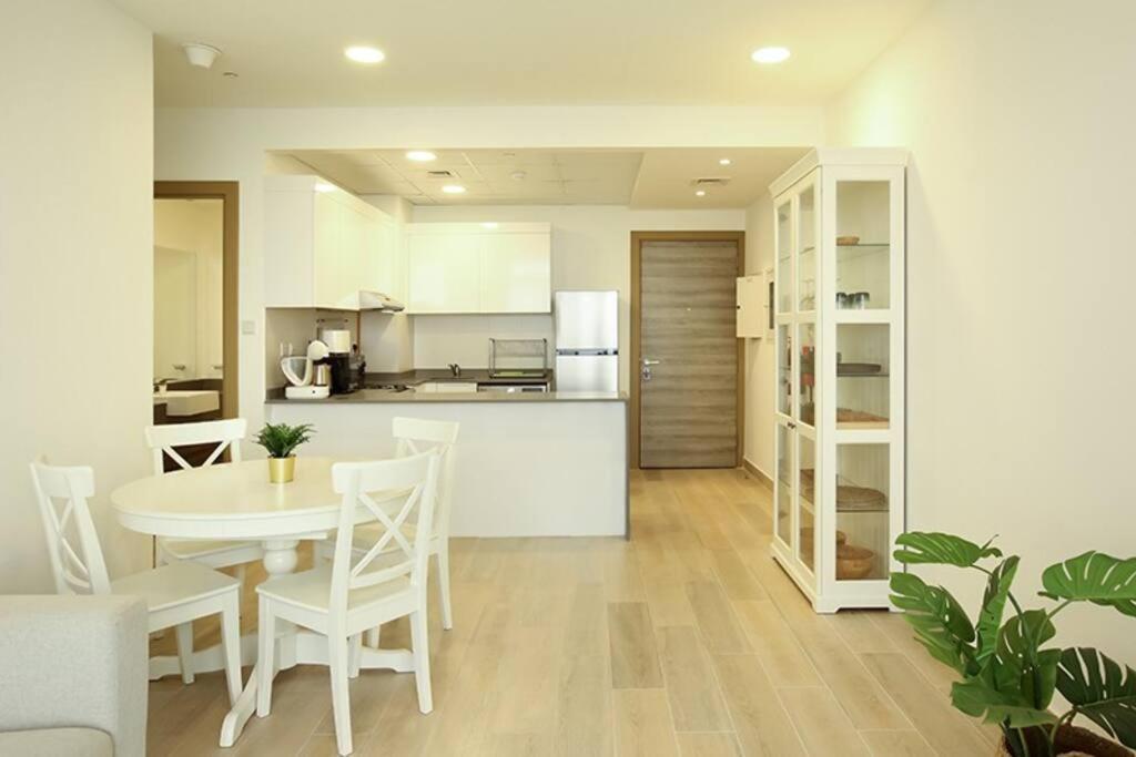 Spacious 1 Bedroom In Jvc - Appartamento *