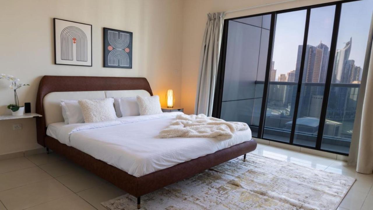 Spacious 1bdr In Jlt I Armada Tower I View