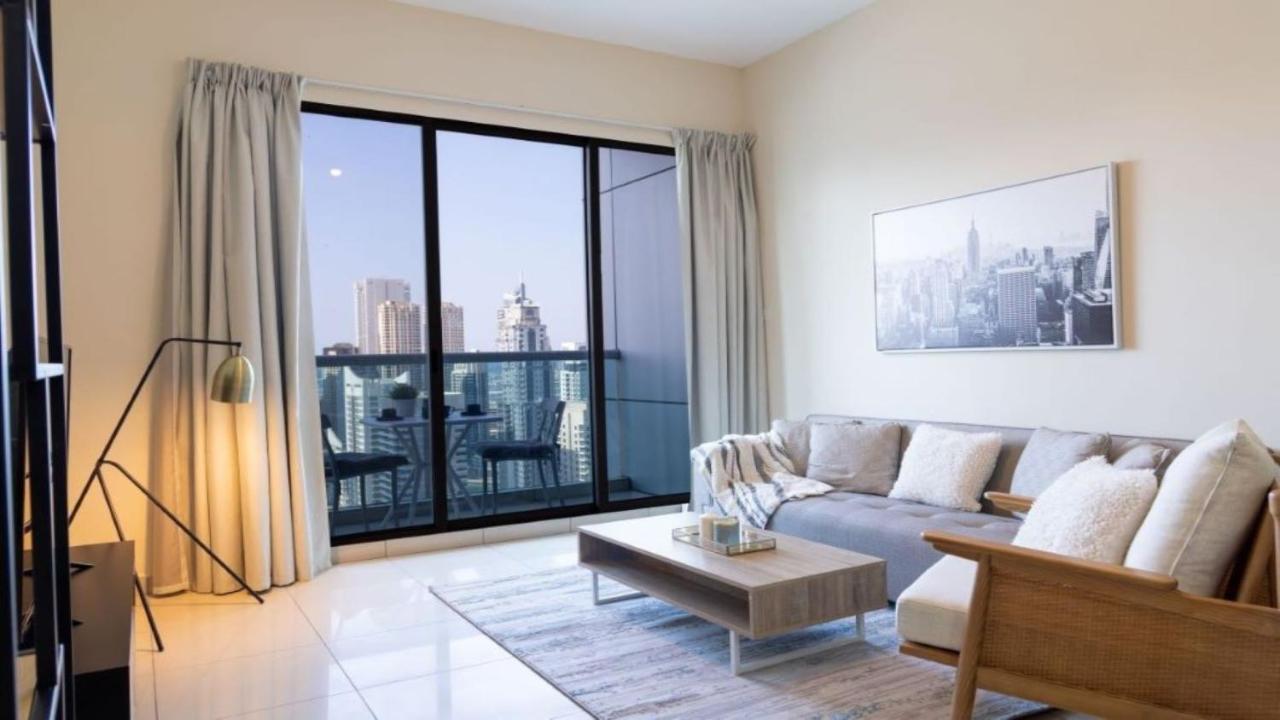Spacious 1bdr In Jlt I Armada Tower I View