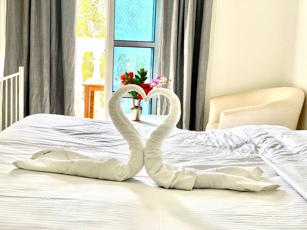 Comfortable Private In Compound Housing Dubaï