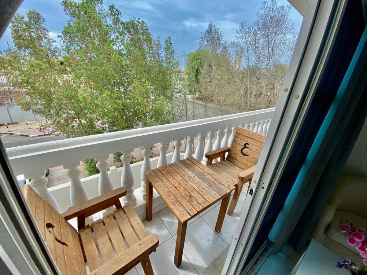 Comfortable Private In Compound Housing Pensión