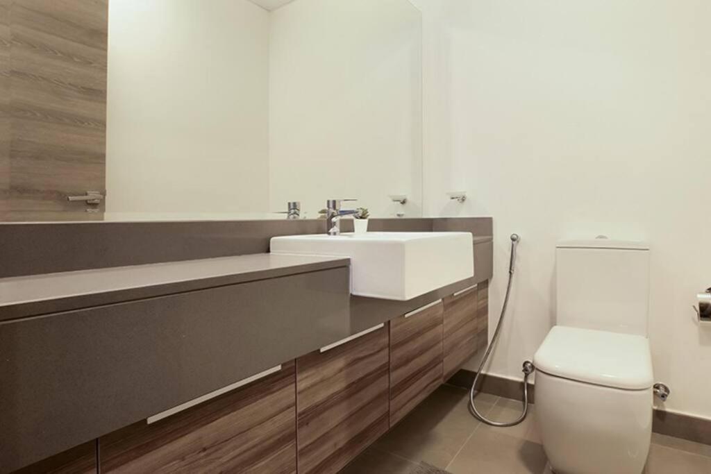 Apartment Spacious 1 Bedroom In Jvc - Dubai