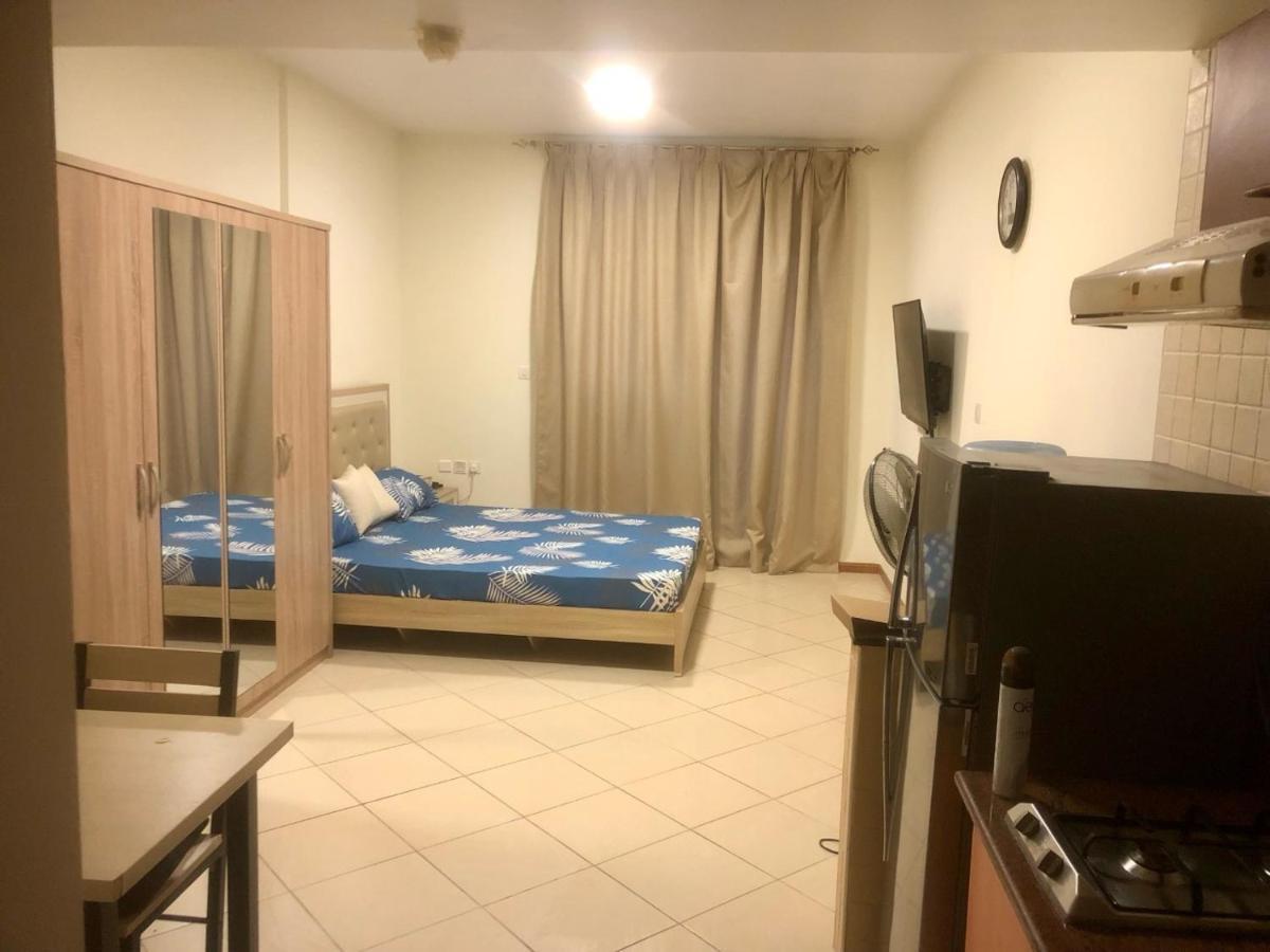 Apartment Relaxing Studio Located In Marina Near By Metro Dubai