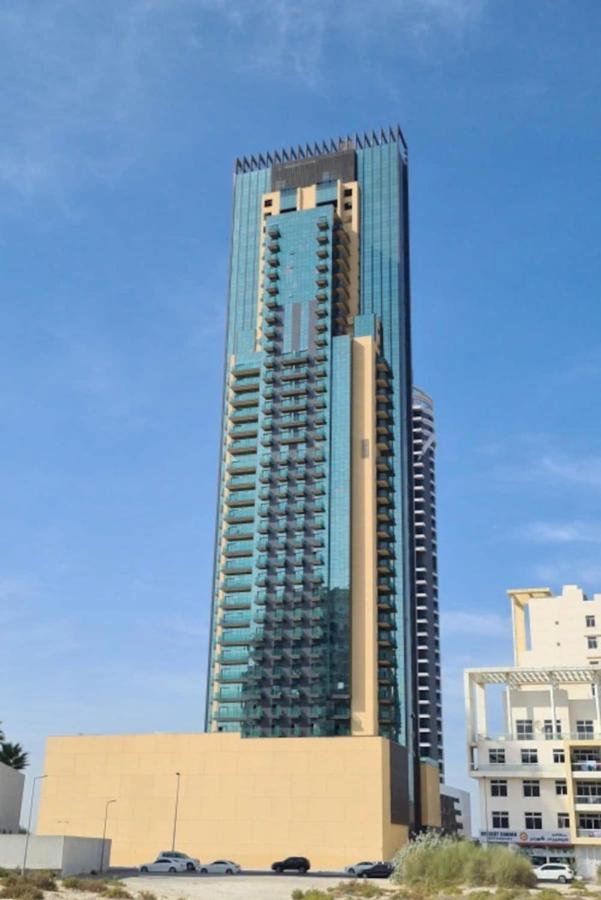 Apartamento Sky View Tower Dubái