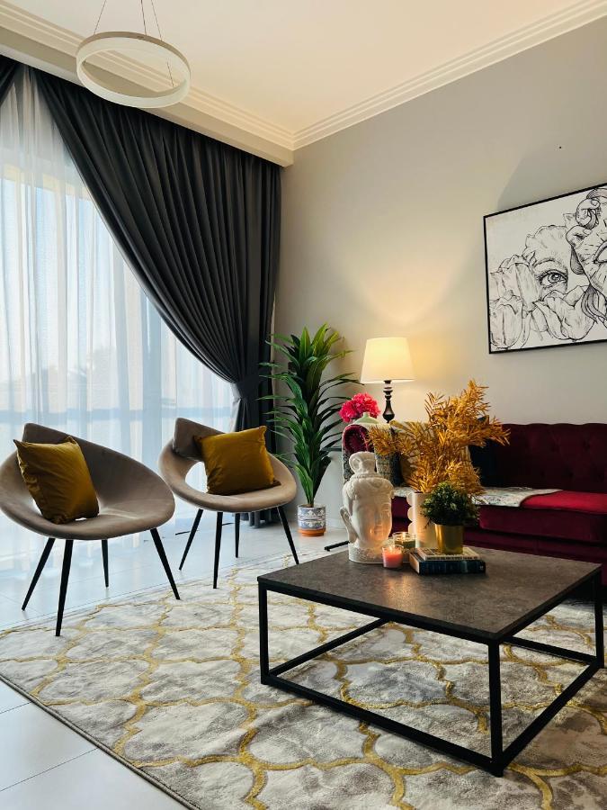 Amazing Park View! Jvc /new 1br
