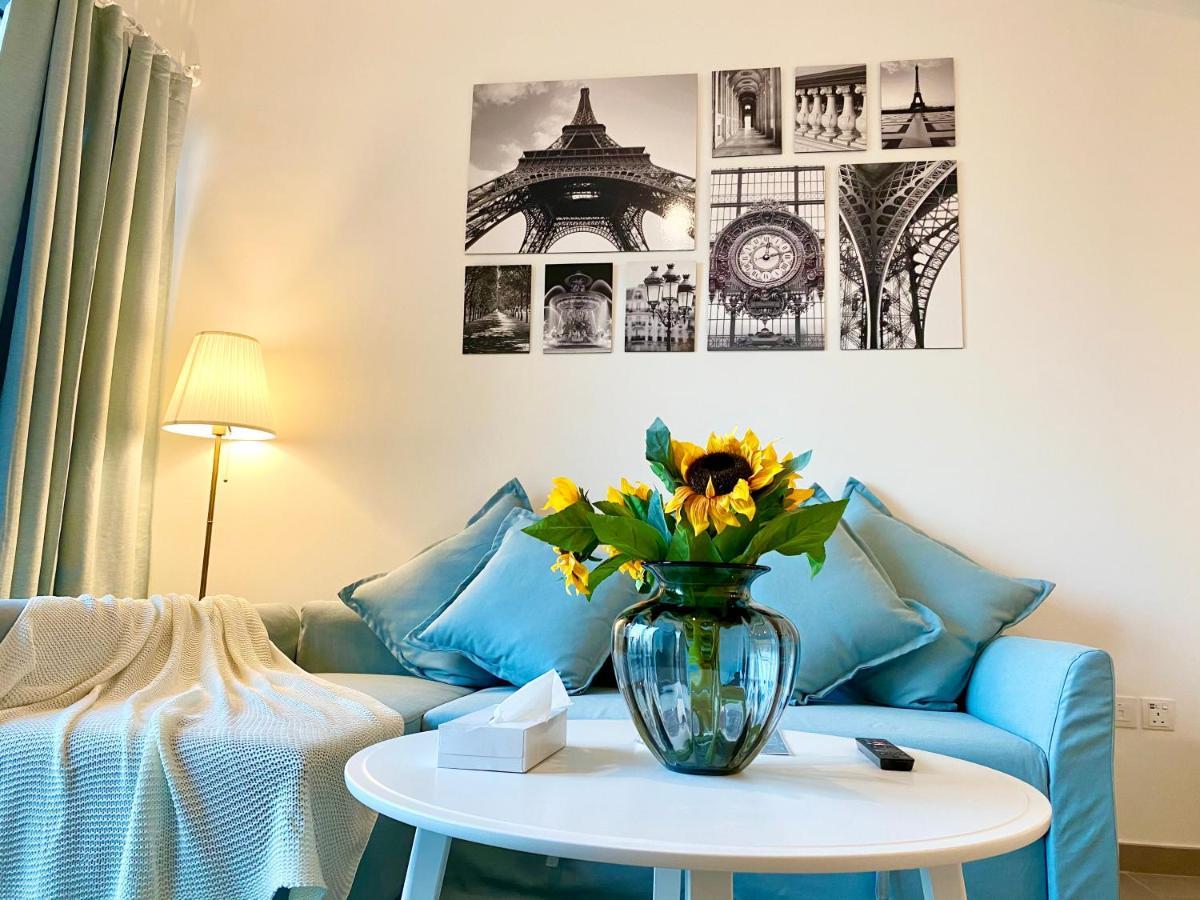 Apartamento Marco Polo - Lofty Apt With Balcony Near Hills Mall Dubái