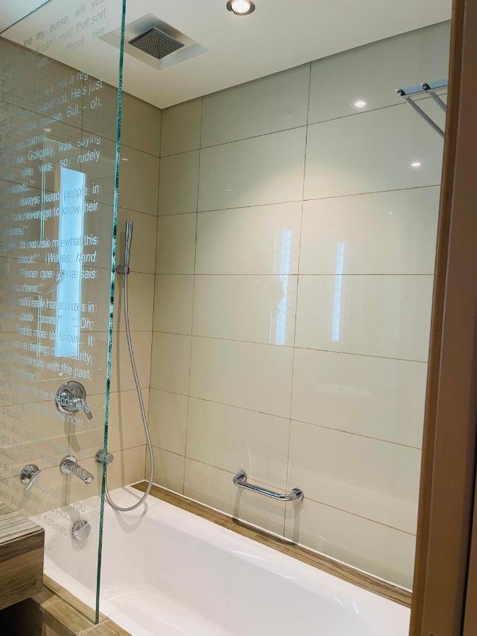 A5801 Paramount 5 Star Luxury 3 Bedroom Close To Burj Khalifa And Mall Apartahotel Dubái