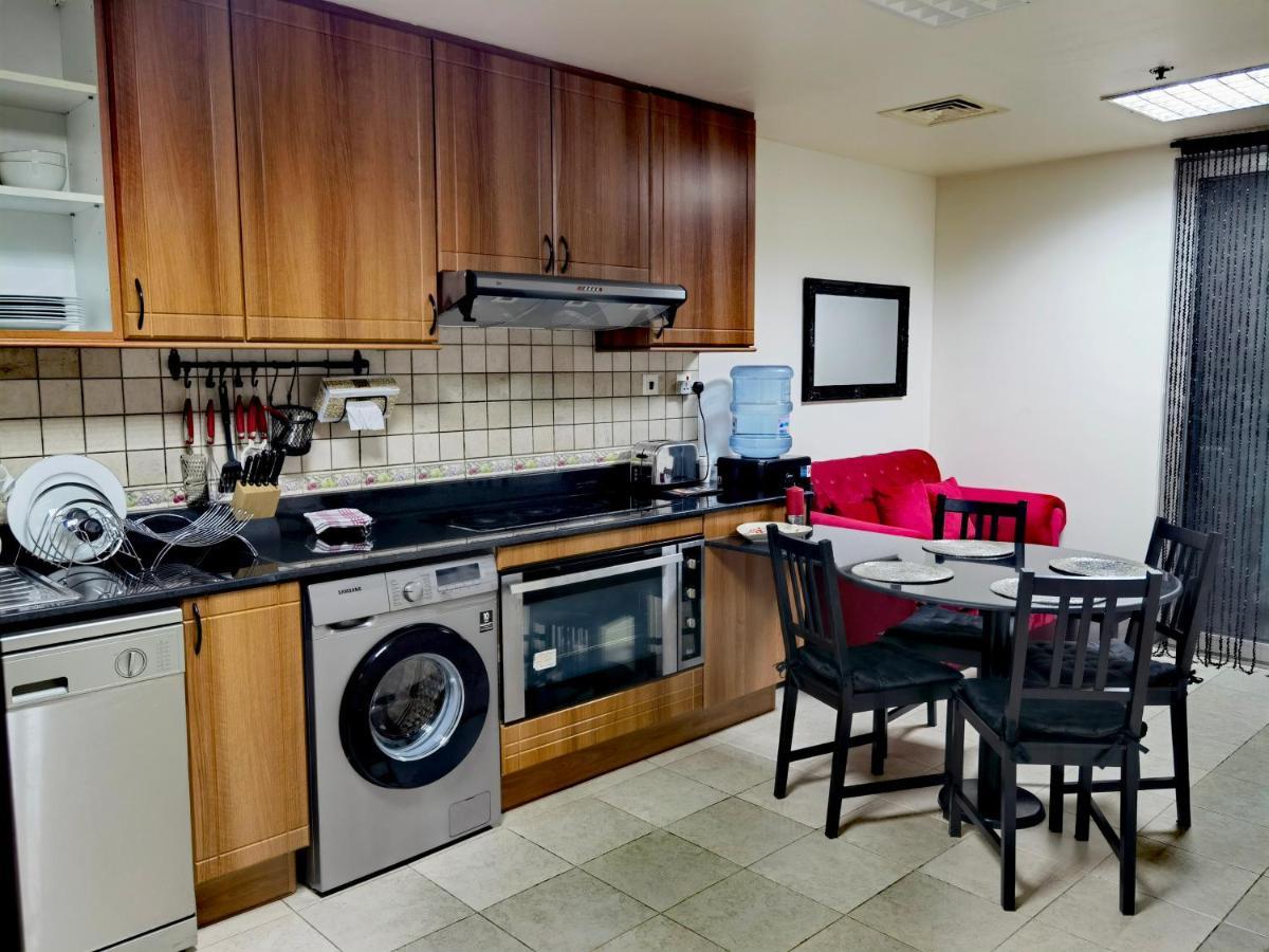 Apartamento Serenity 3br Palm View In Marina Dubái