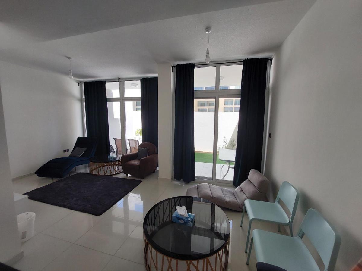 Villa Damac Hills Townhouse Dubái