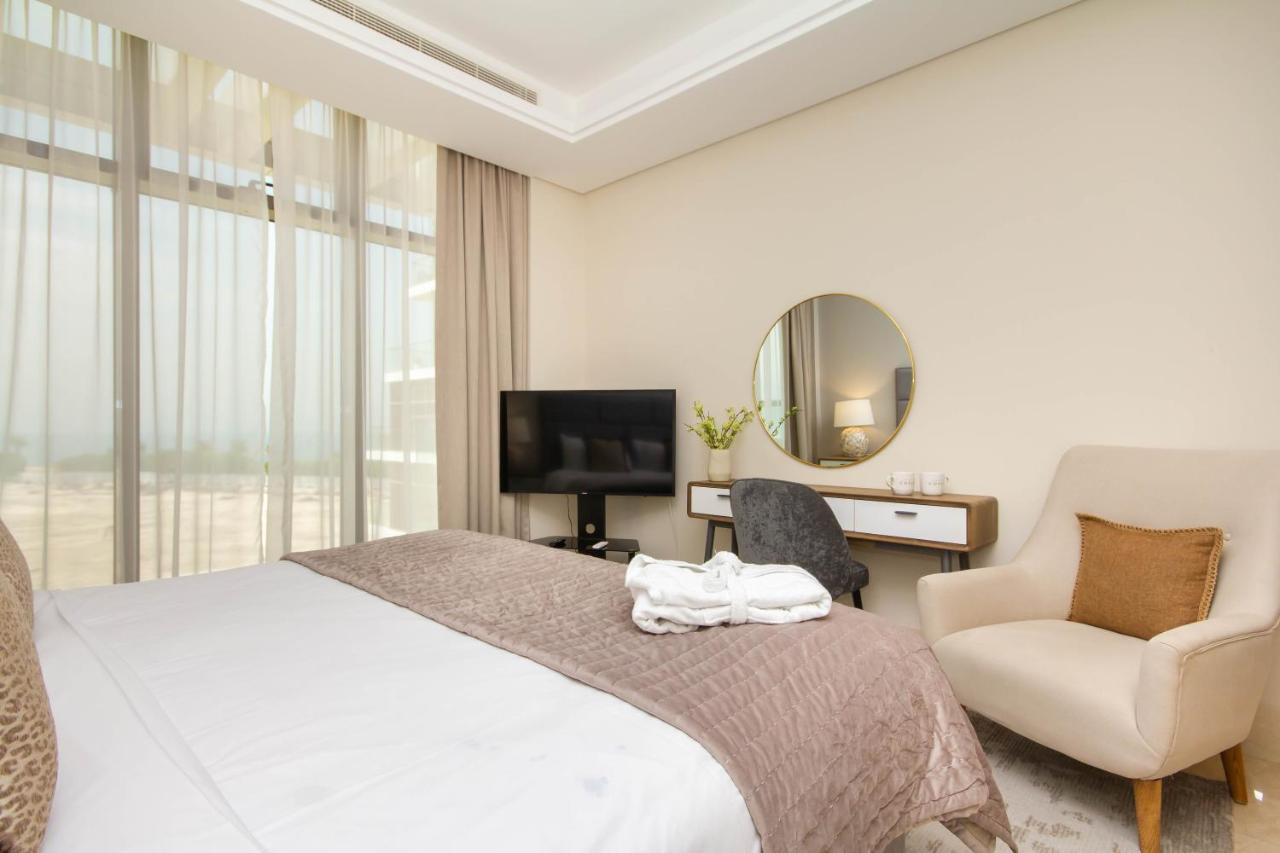 Bespoke Homes - Palm Jumeirah- 2 Bedroom Sea View With Pool & Access, The 8 Apartamento
