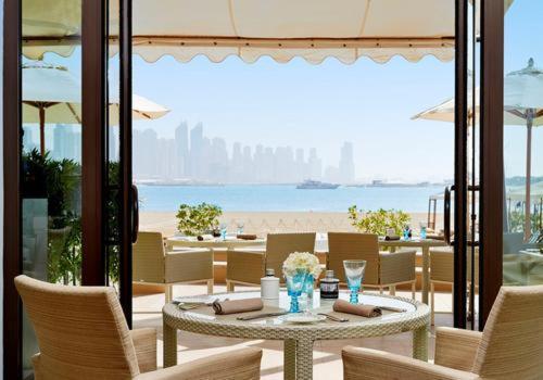 Daniels 2br Fairmont North Full Sea View * Dubai