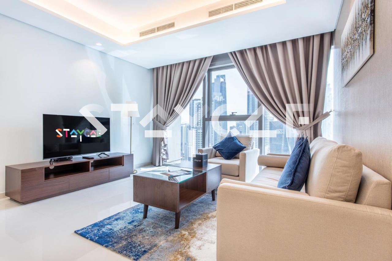 Staycae Homes - Paramount Midtown Appartement