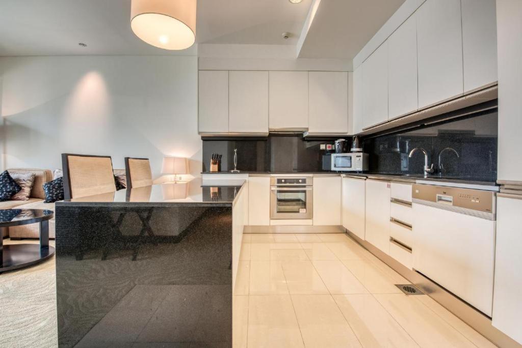 Appartement Graceful 1br At The Address Residences Marina By Deluxe Homes Dubai