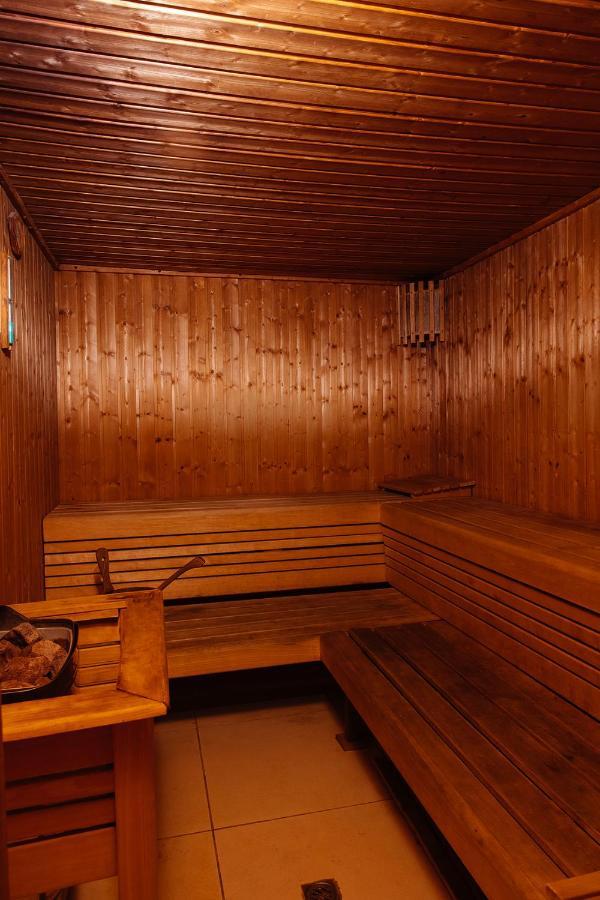 Dulive Hostel *