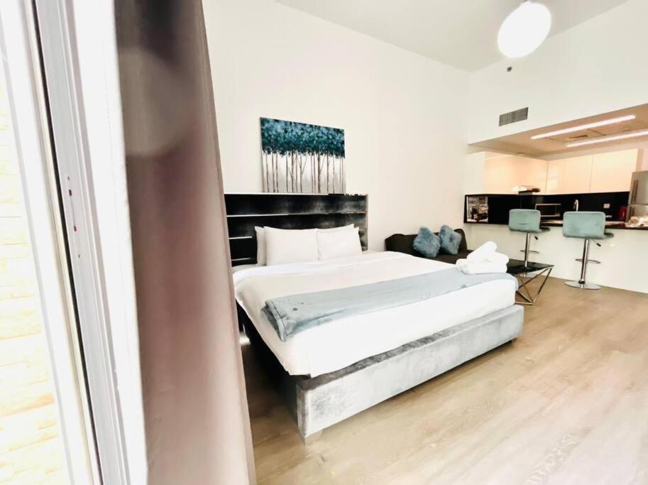 Appartement Modernlux - Lovely In Jvt Next To Park