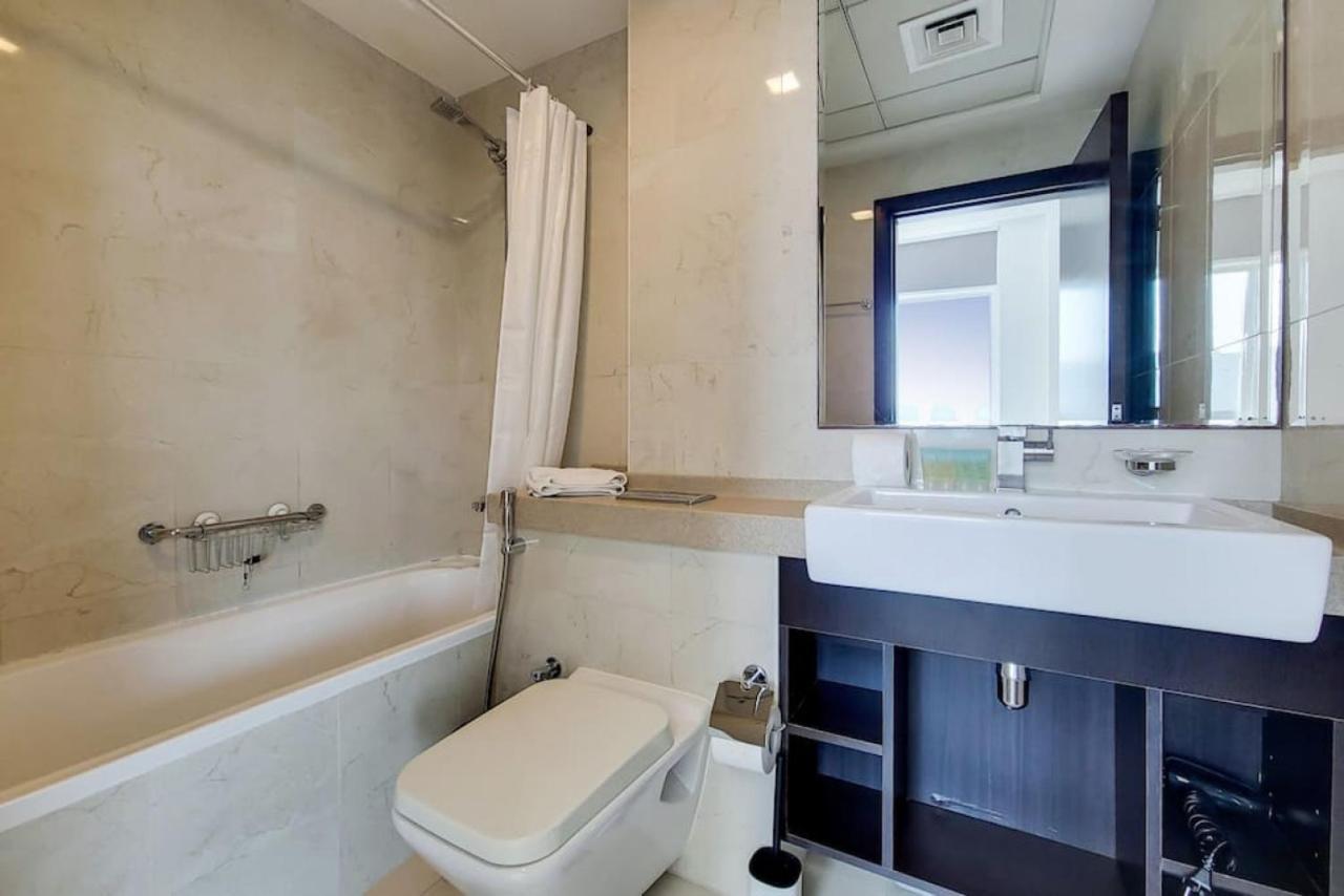 Appartement Botanica Tower - Blissful One Bed With Marina View Dubaï