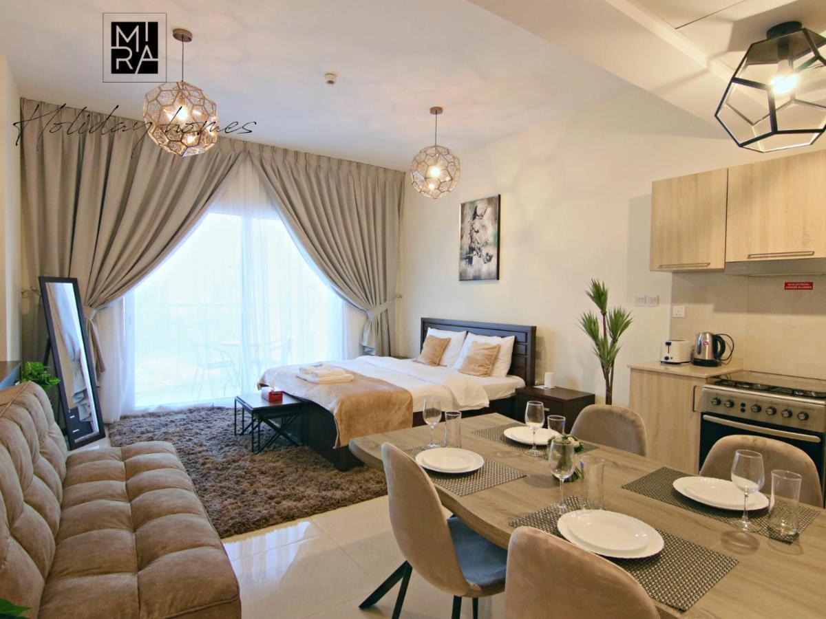 Mira Homes - Serviced In Business Bay * Dubaï
