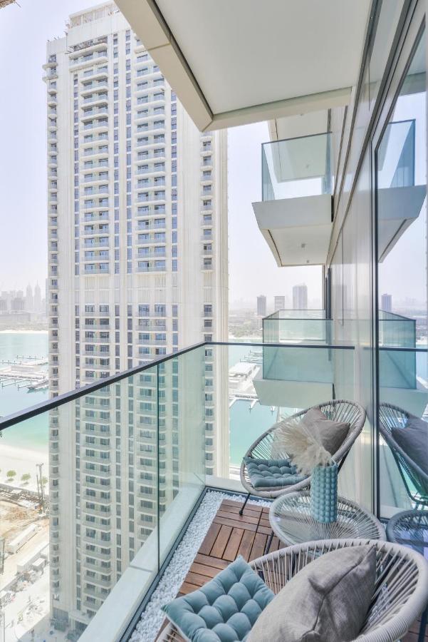 Stunning 1br Apt High Floor With Palm View & Private Beach At Emaar Beachfront Appartement *