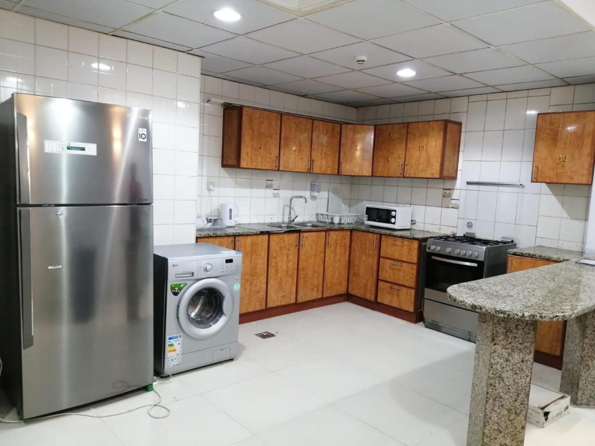 Penginapan Pharos Sheikh Zaied Private Bed Space