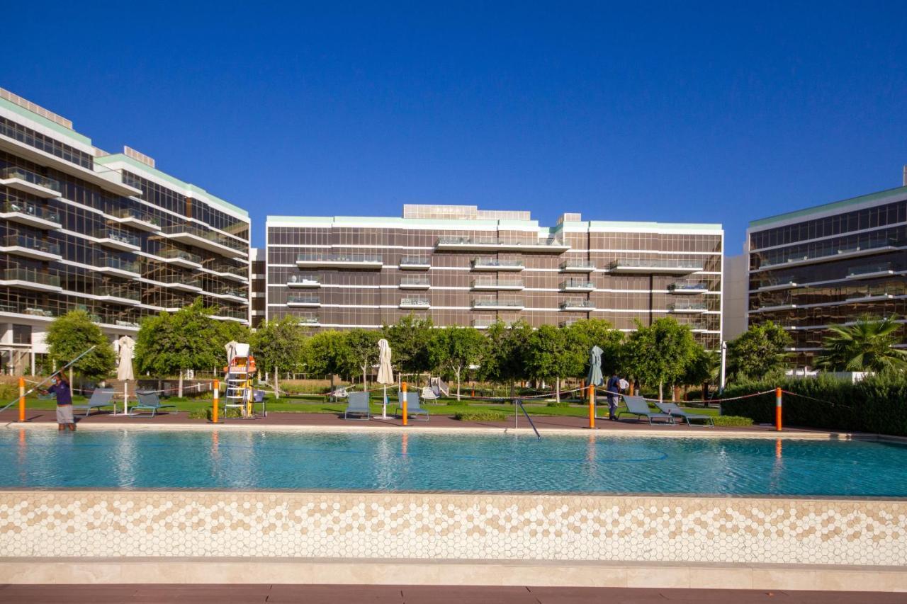 Bespoke Homes - Palm Jumeirah- 2 Bedroom Sea View With Pool & Access, The 8 * Dubái
