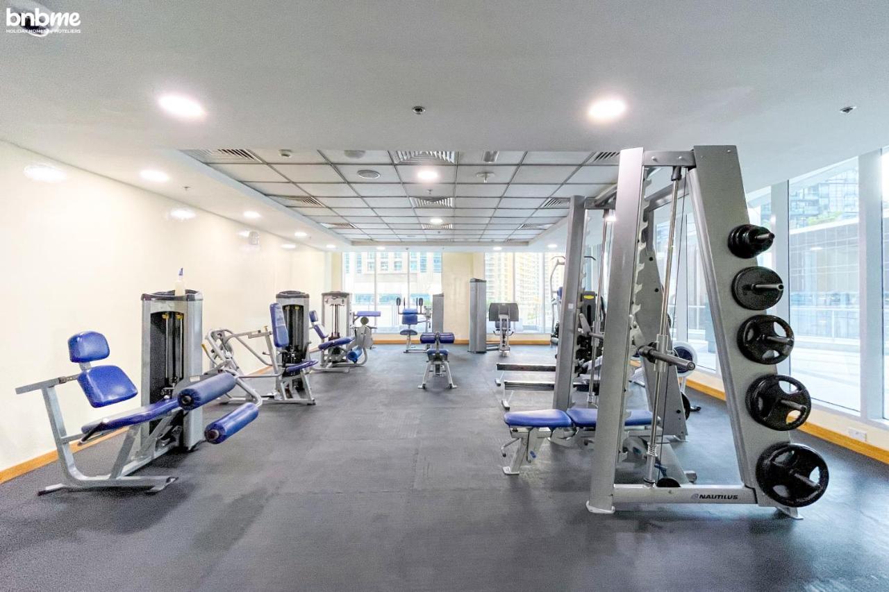 Appartement Bnbmehomes - Experience Luxurious Sky High Marina Living - 8044 Dubaï