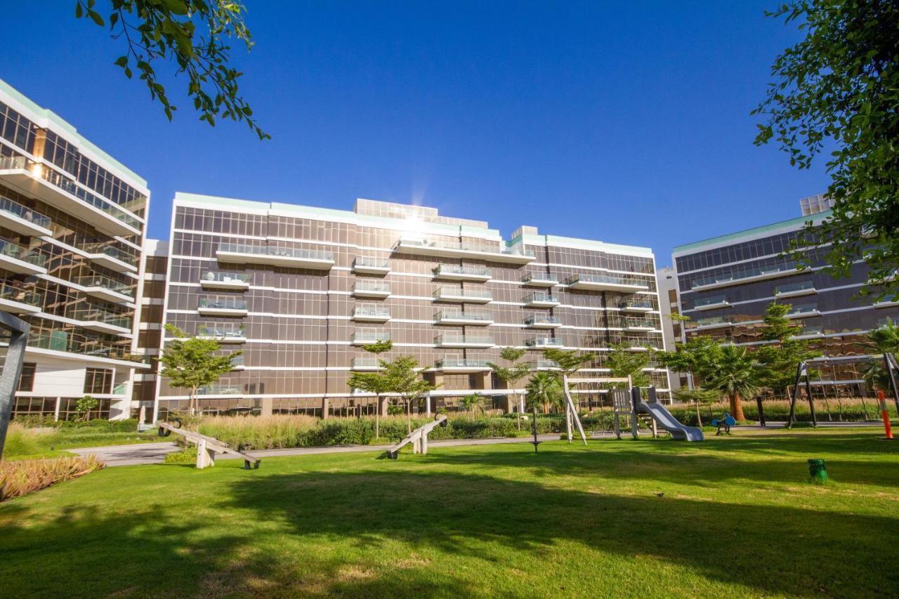 Bespoke Homes - Palm Jumeirah- 2 Bedroom Sea View With Pool & Access, The 8 Dubái