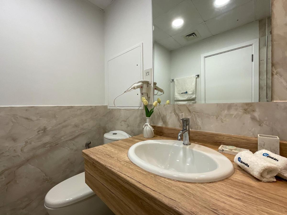 Higuests - Amazing Sea Views From 2br In Jbr Lejlighed *