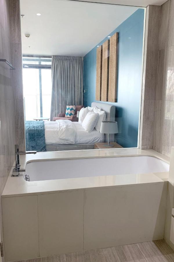 Appartement Water Views At Large Luxury One Bed *