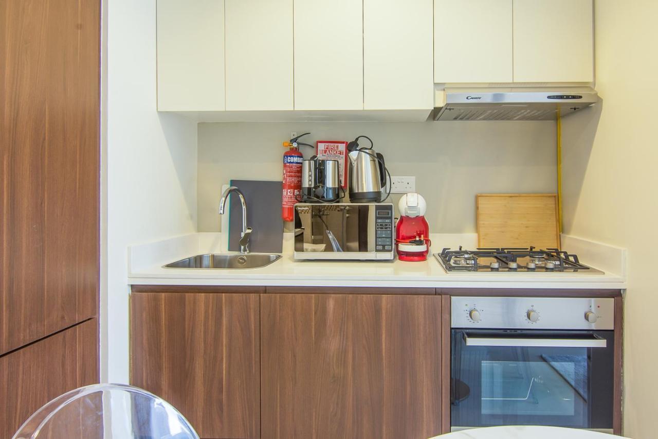 1 Bedroom In Business Bay, Burj Khalifa * Dubai