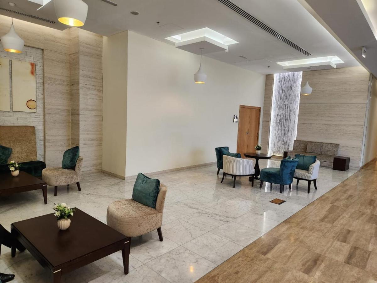 Furnished With Burj Khalifa View Dubái