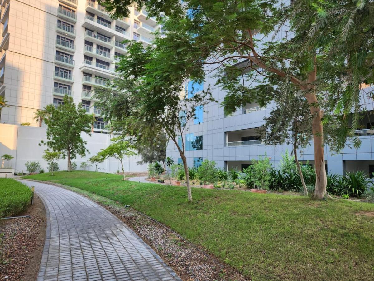 Furnished With Burj Khalifa View Dubái