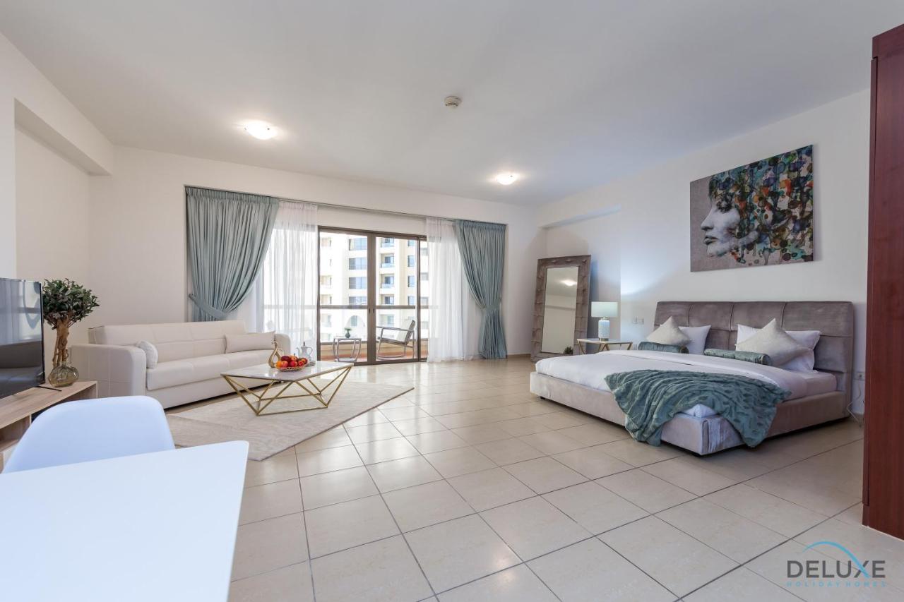 Pool Views Studio Minutes Away To Jbr Beach, Rimal 3 By Deluxe Apartamento