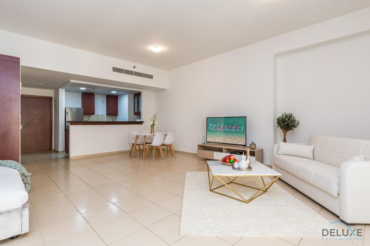 Pool Views Studio Minutes Away To Jbr Beach, Rimal 3 By Deluxe Apartamento *