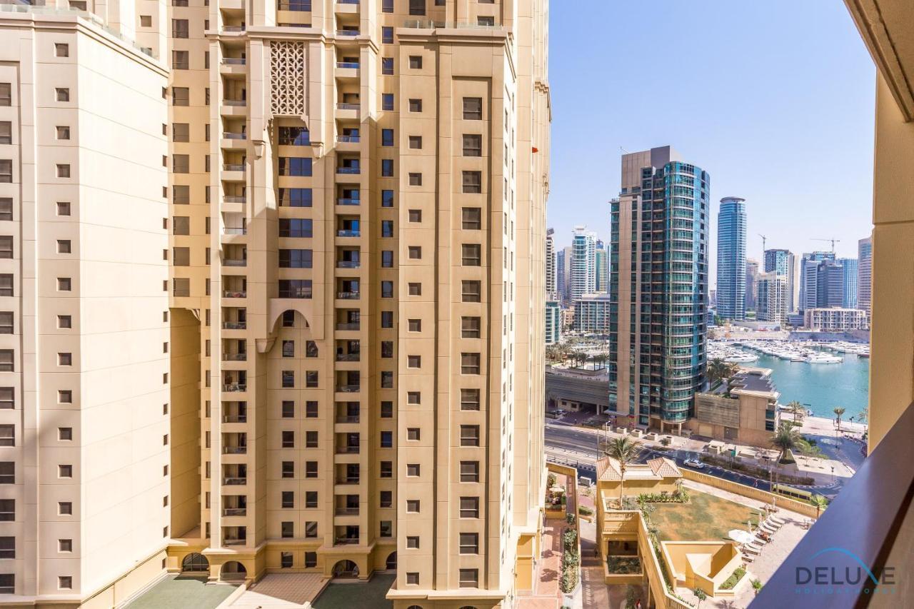Pool Views Studio Minutes Away To Jbr Beach, Rimal 3 By Deluxe Dubái