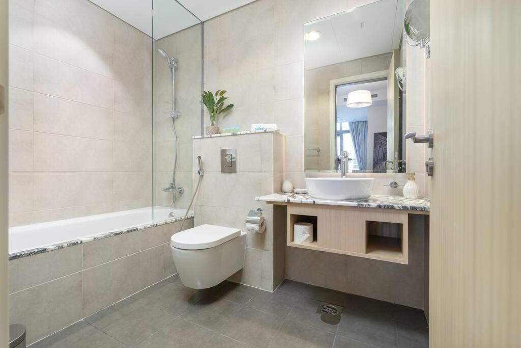 Apartament Opulent Hollywood Styled Flat In Paramount Tower Dubai
