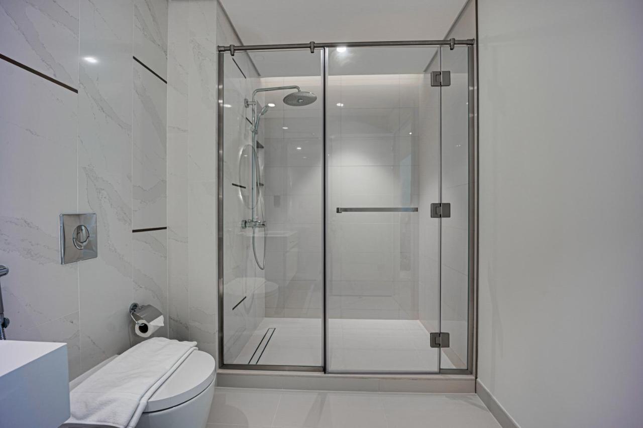 Lovely In Vista Tower, Beachfront * Dubaï