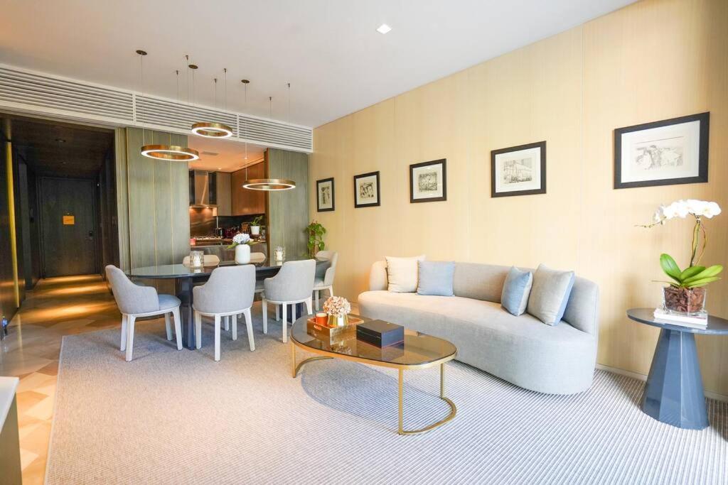Private Pool Apt. Five Palm Jumeirah Up To 6guest * Dubaï